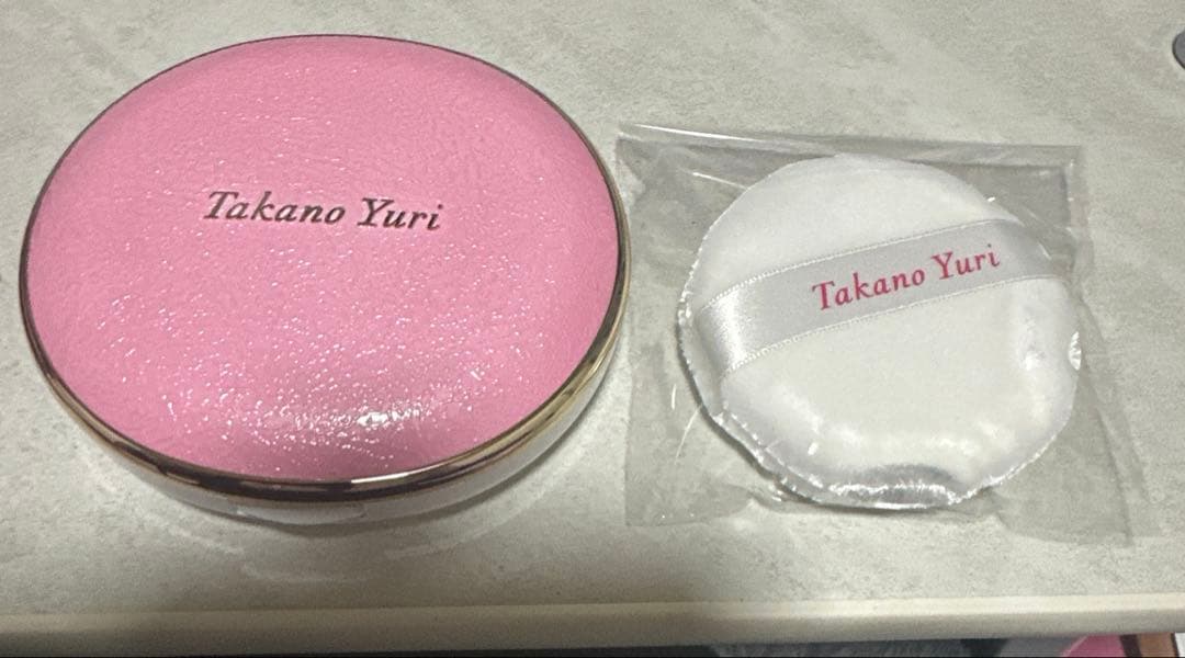 たかの友梨　エステファクト　エッセンスパウダーEＸ　新品未使用　パフ予備付き