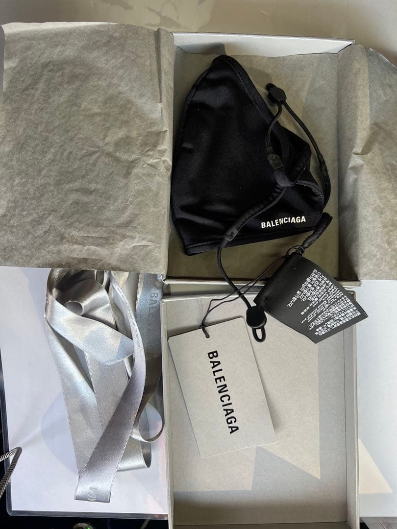新品未使用！BALENCIAGA 洗えるマスク 15x22cm