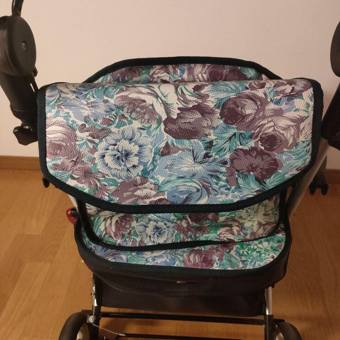 シルバーカー Walking Stecky 花柄 軽量 座れる 4輪 カート