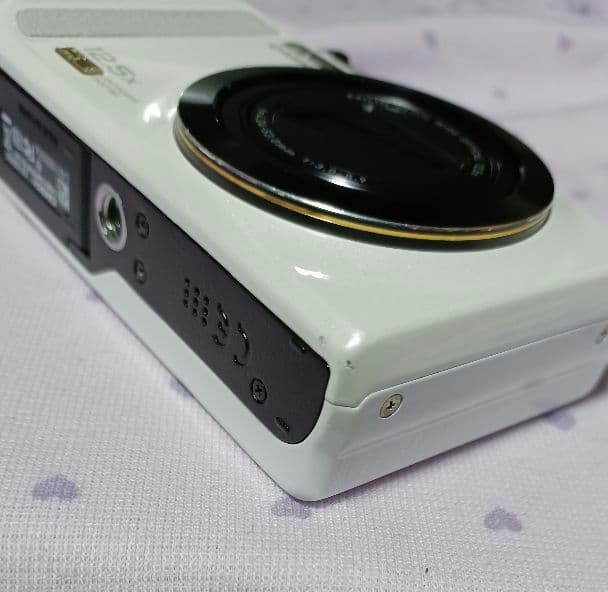 CASIO EXLIM EX-ZR200 ホワイト デジタルカメラ
