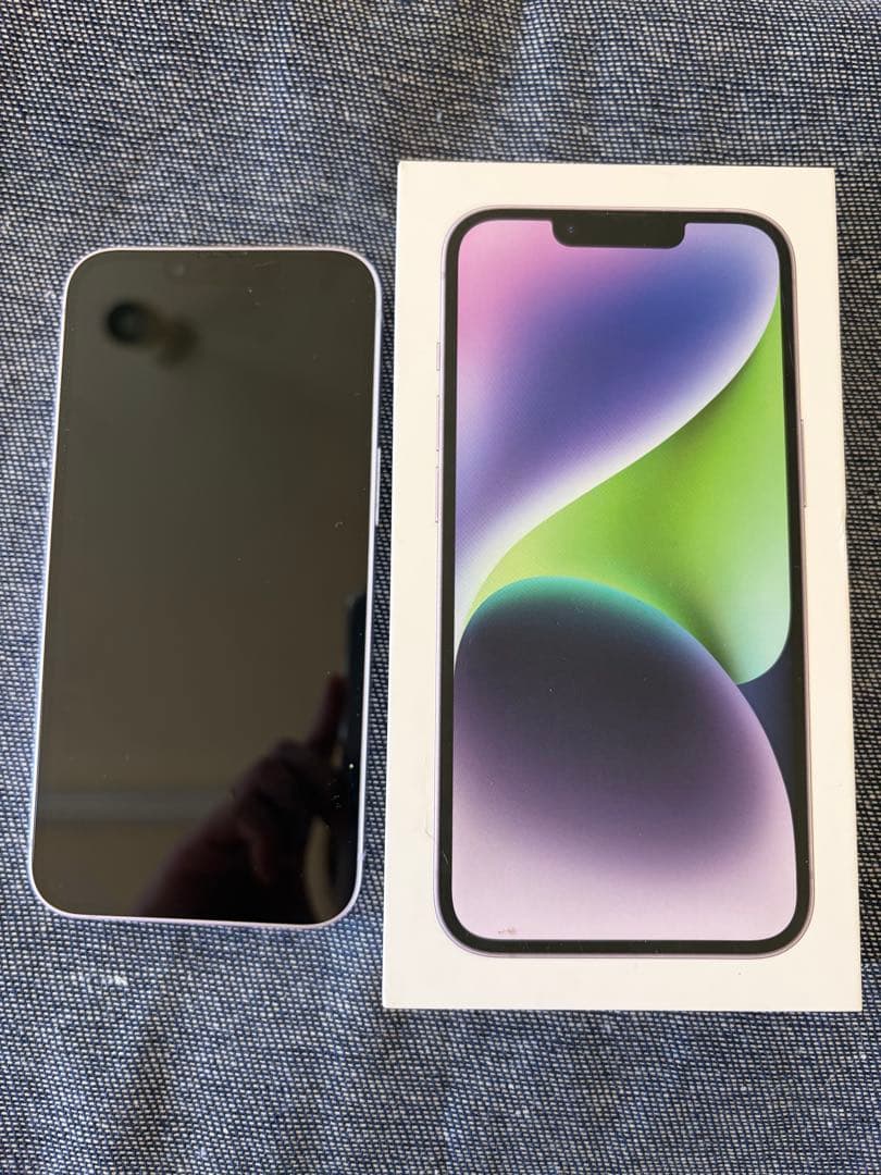 iPhone１４　１２８GB