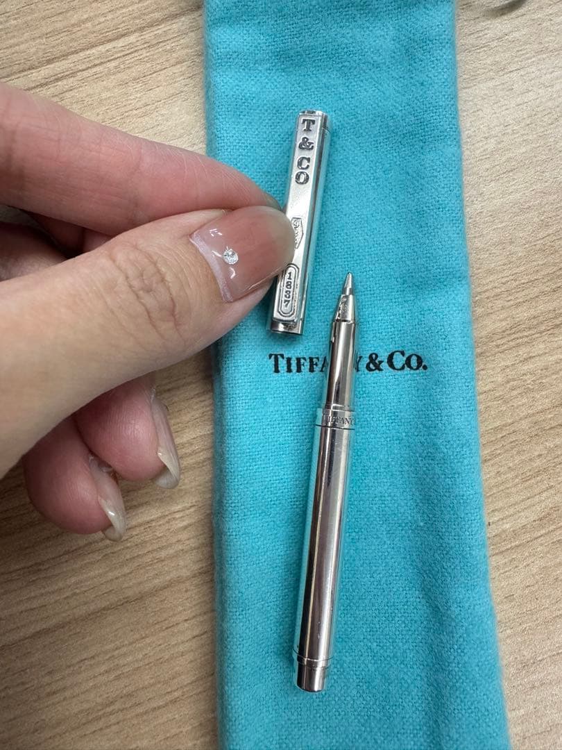 Tiffany & Co. シルバーボールペン 専用ポーチ付き