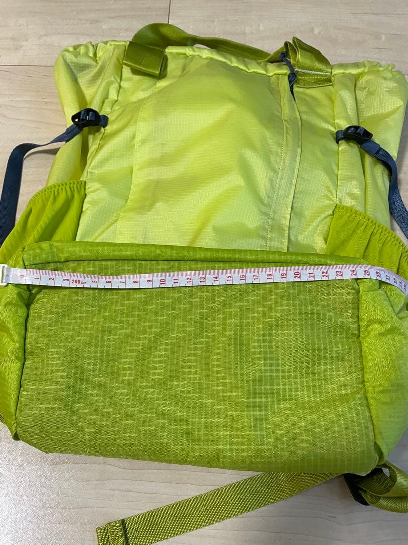Patagonia 折りたたみバックパック ライムグリーン