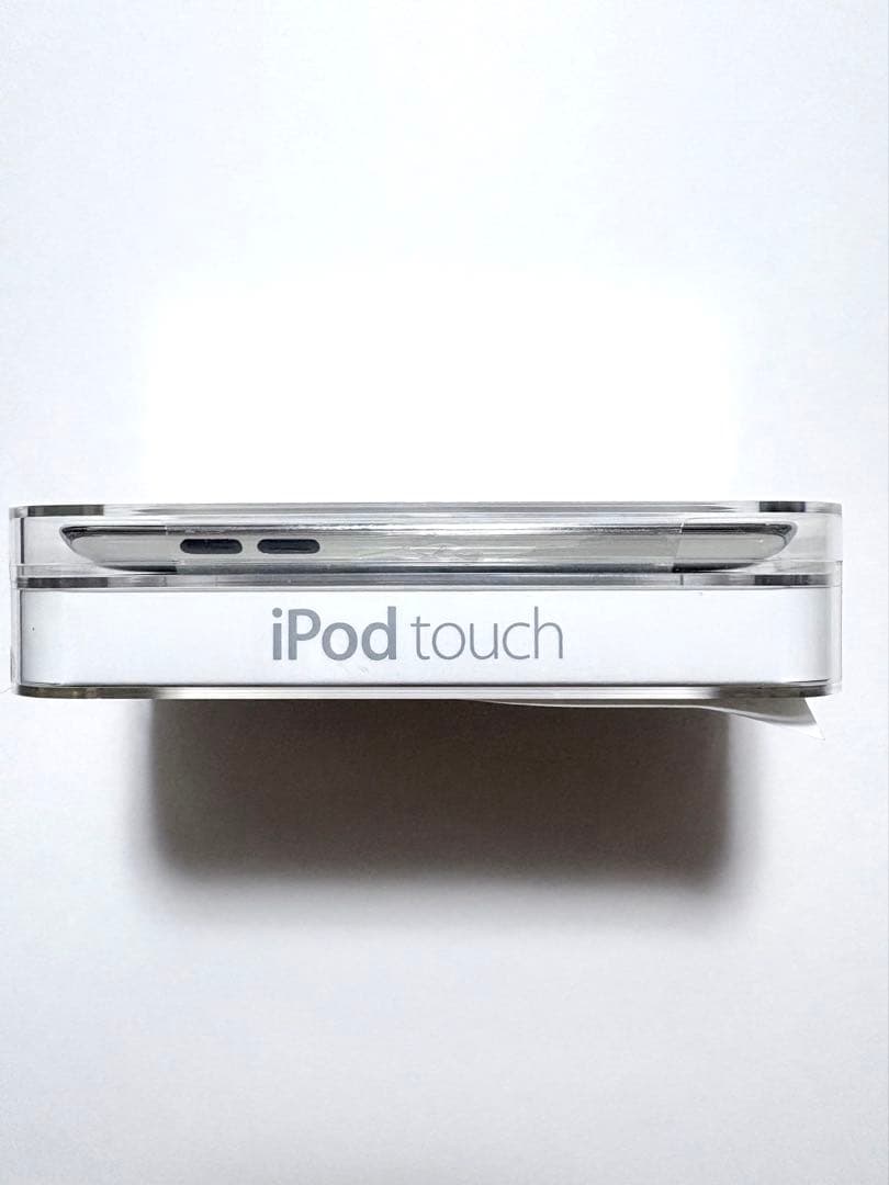 完全未開封iPod touch第4世代8GB white
