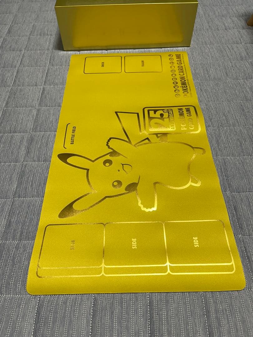 ポケモンカードゲーム　25thゴールデンボックス　引退品