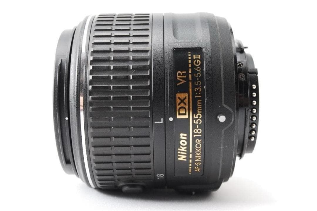 美品　Nikon D5300 ダブルレンズ レッド ショット数少　Wi-Fi