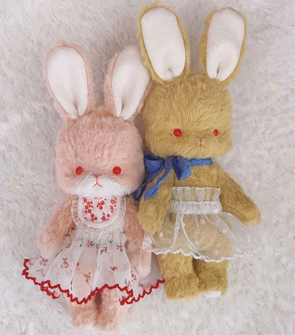 赤いお目目のベイビーバニーズ うさぎ ぬいぐるみ 海外作家様 ハンドメイド