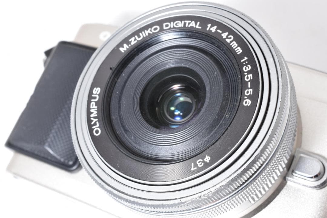 オリンパス E-PL5＋M.ZUIKO DIGTAL 14-42 3.5-5.6