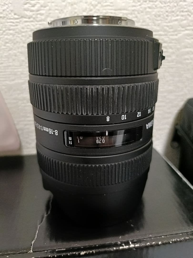 シグマ 8-16mm F4.5-5.6 DC HSM ソニー用Aマウント