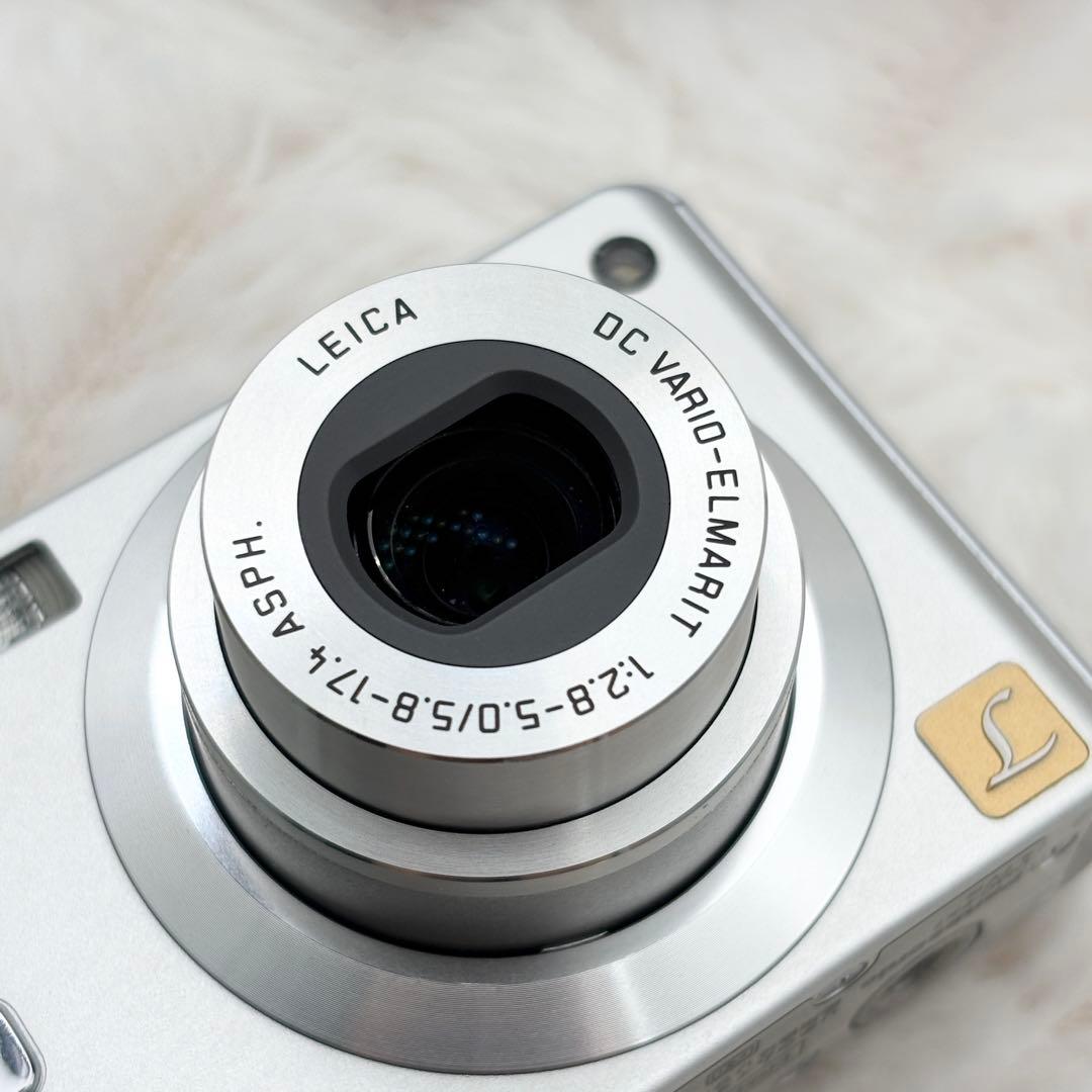 外観美品✨ Panasonic LUMIX DMC-FX7 シルバー