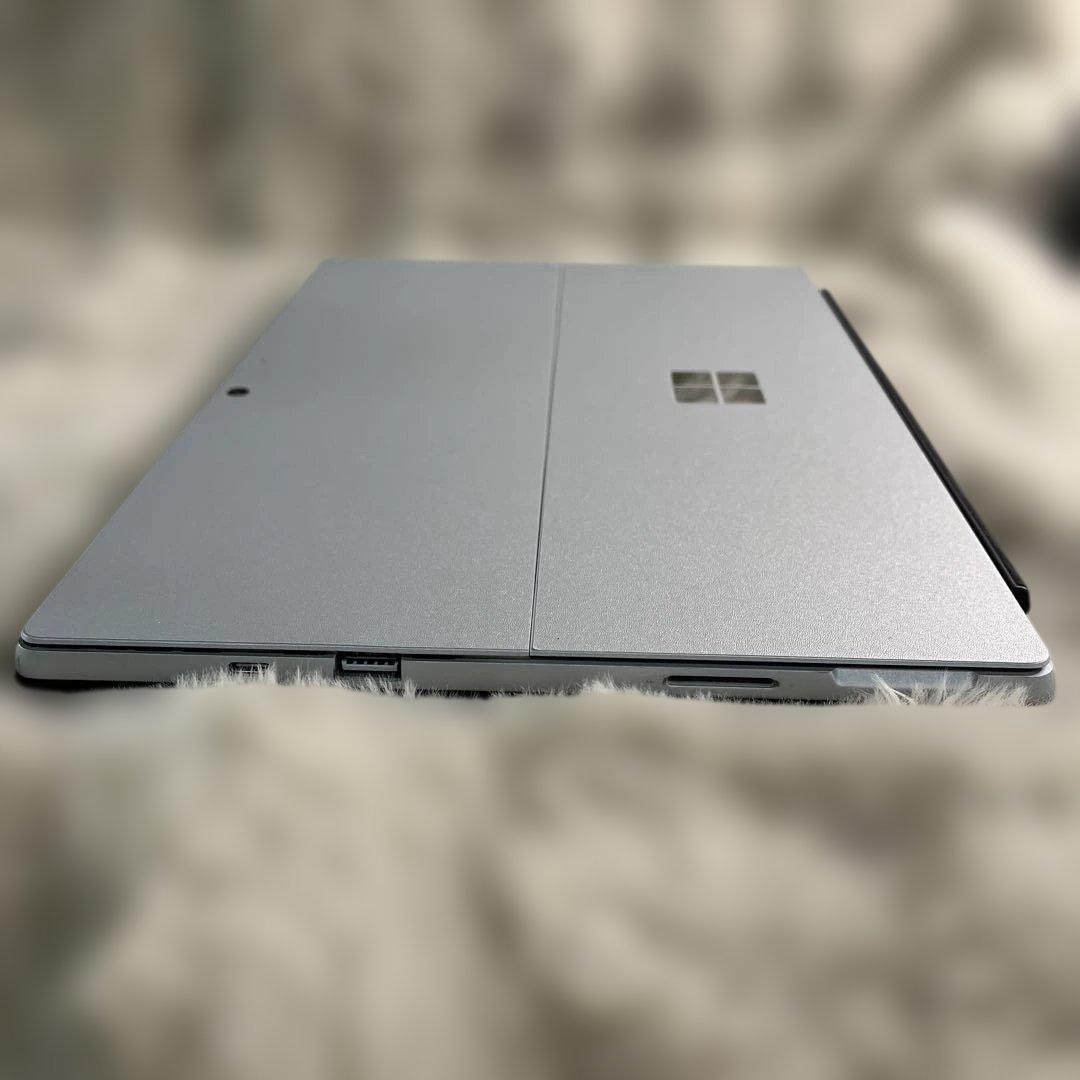 Surface Pro 7+ 12.3インチ