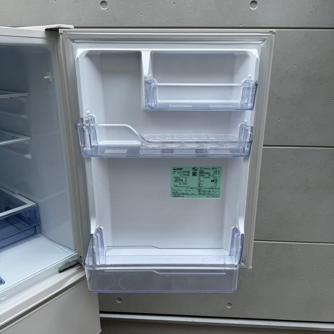 384⭐️配送取付無料★三菱電機冷蔵庫大型3ドア右開き自動製氷　200L〜300L