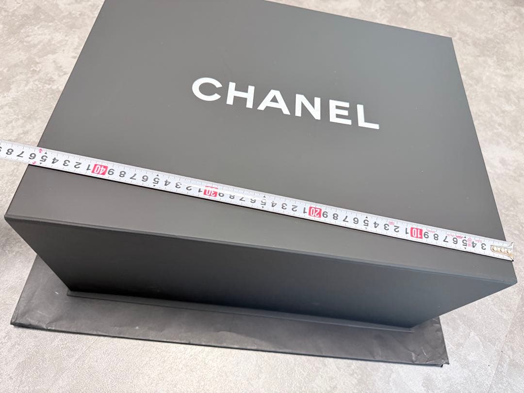 CHANEL ギフトボックスとショップ袋セット