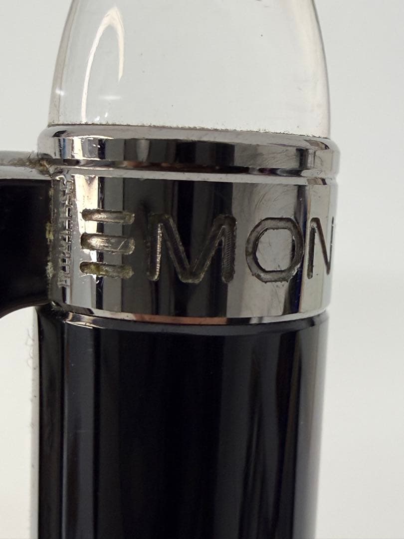 Montblanc ボールペン　スターウォーカー黒　替芯付き　☆