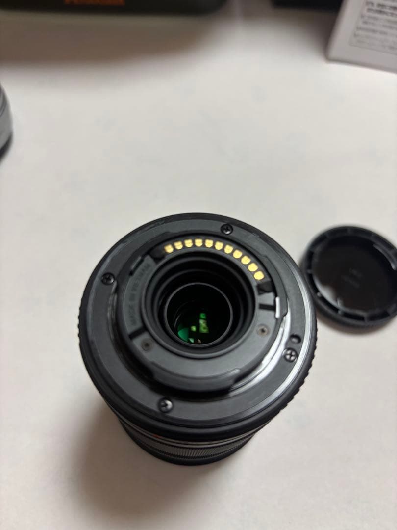 OLYMPUS E-M10 Mark IV 本体 + レンズ