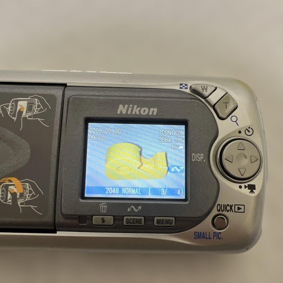 Nikon Coolpix 3500 デジタルカメラ