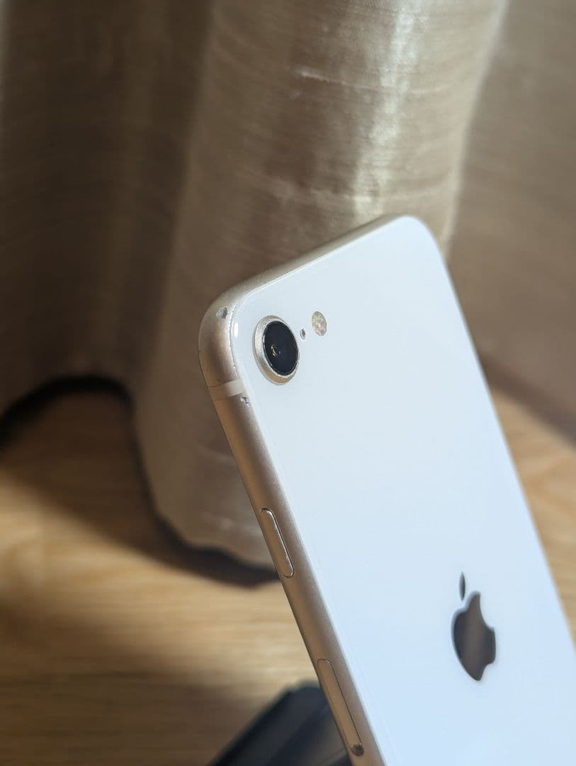 値下げ！Apple iPhone SE3 第三世代 バッテリ92%