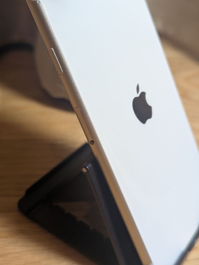 値下げ！Apple iPhone SE3 第三世代 バッテリ92%