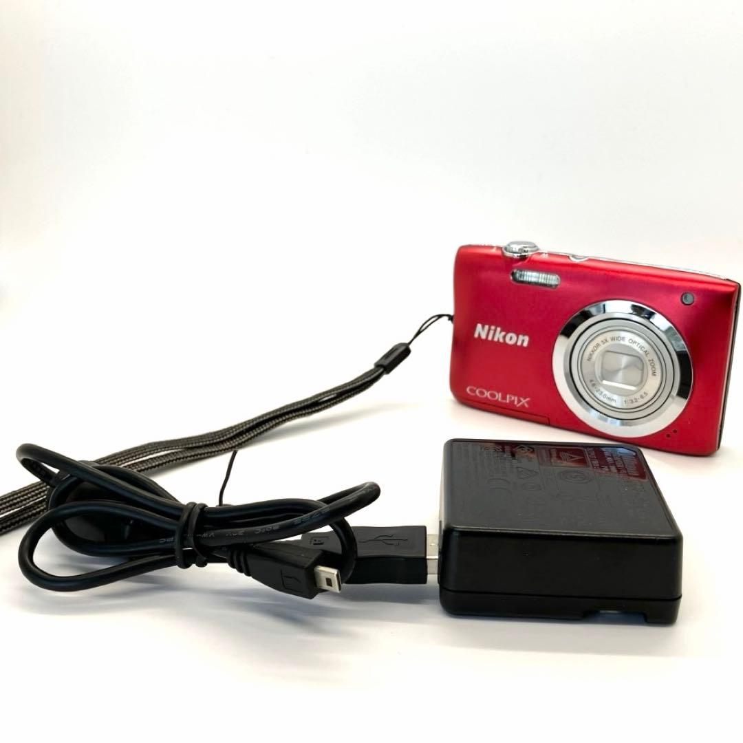 美品✨Nikon COOLPIX A100 レッド 動作確認済 英語OK 送料込