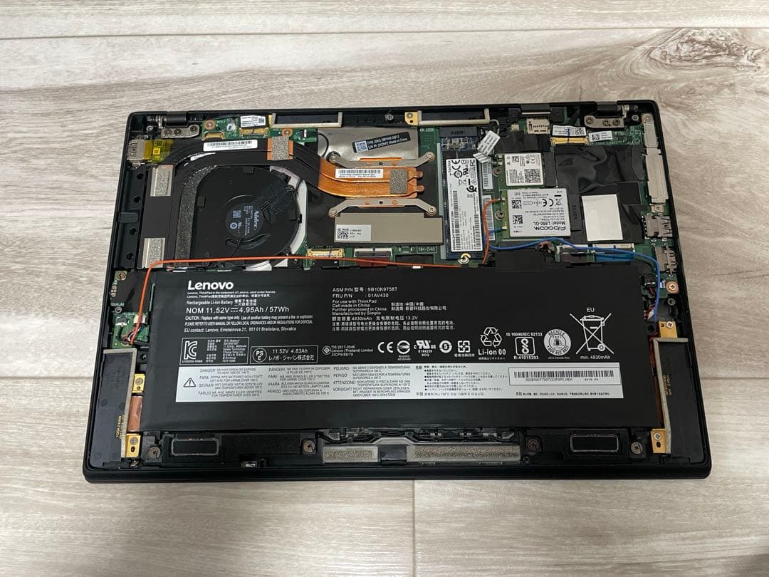 【ジャンク】起動不可 Lenovo thinkpad x1carbon Gen6
