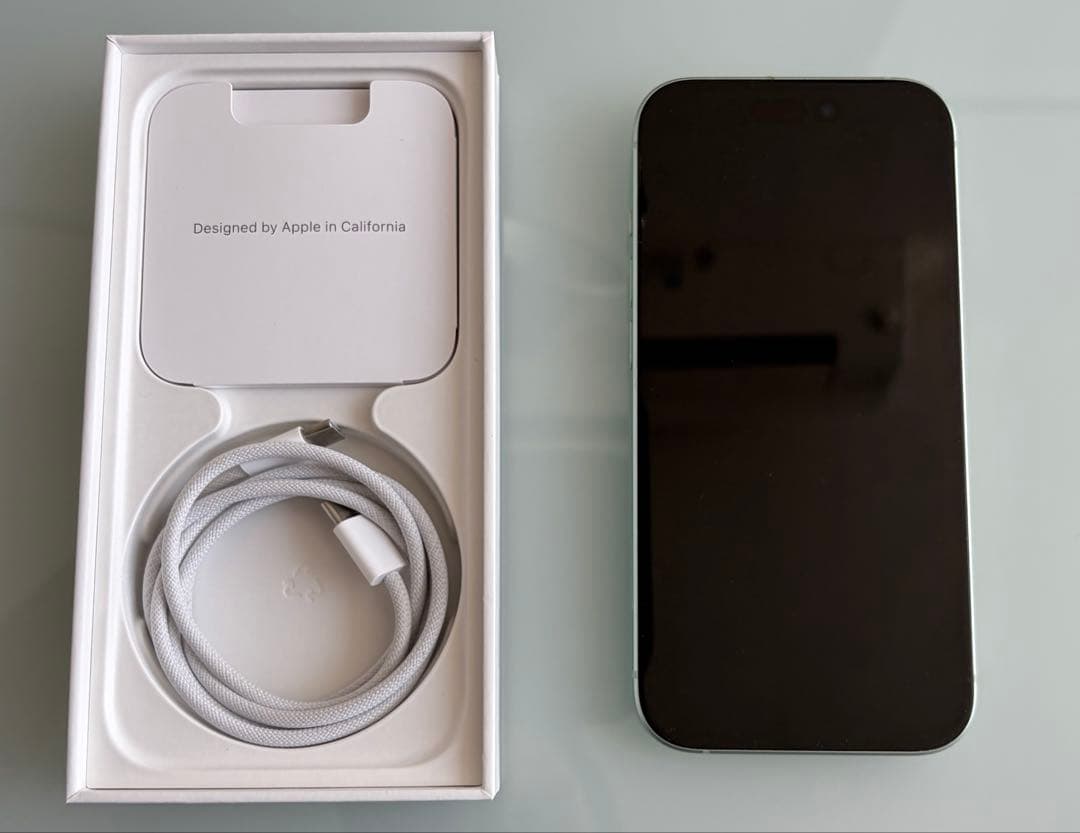 Apple表参道⭐︎超美品Apple iPhone 15 グリーン本体 128GB