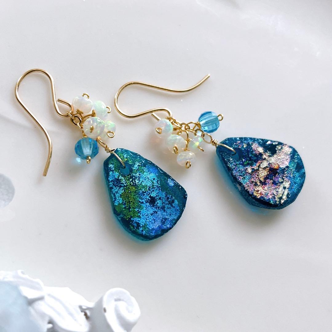 Kaya◆希少✧ローマングラス×スイスブルートパーズピアス✧オパール