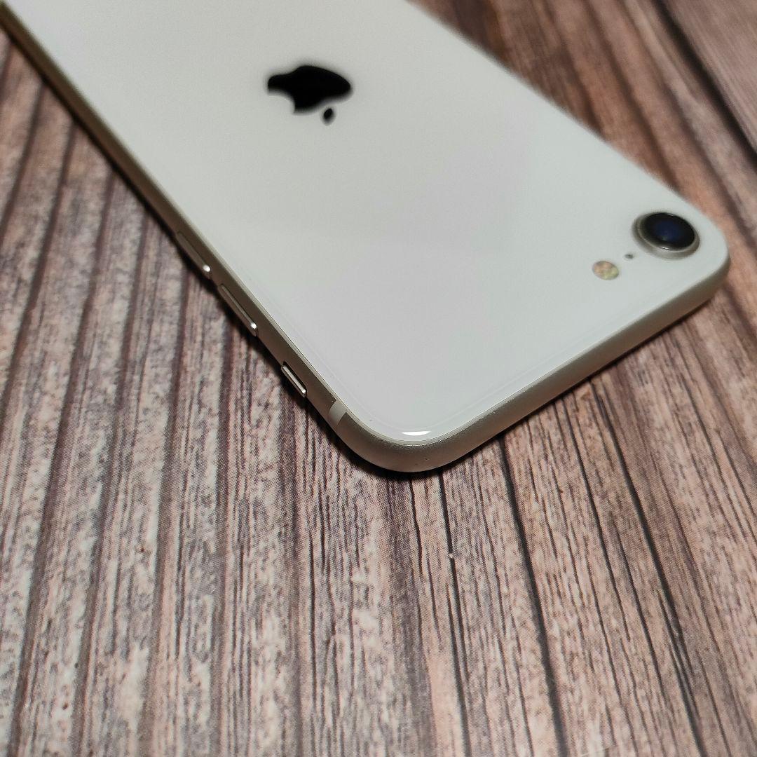 apple iPhone SE 第3世代 64GB 美品 バッテリー88%