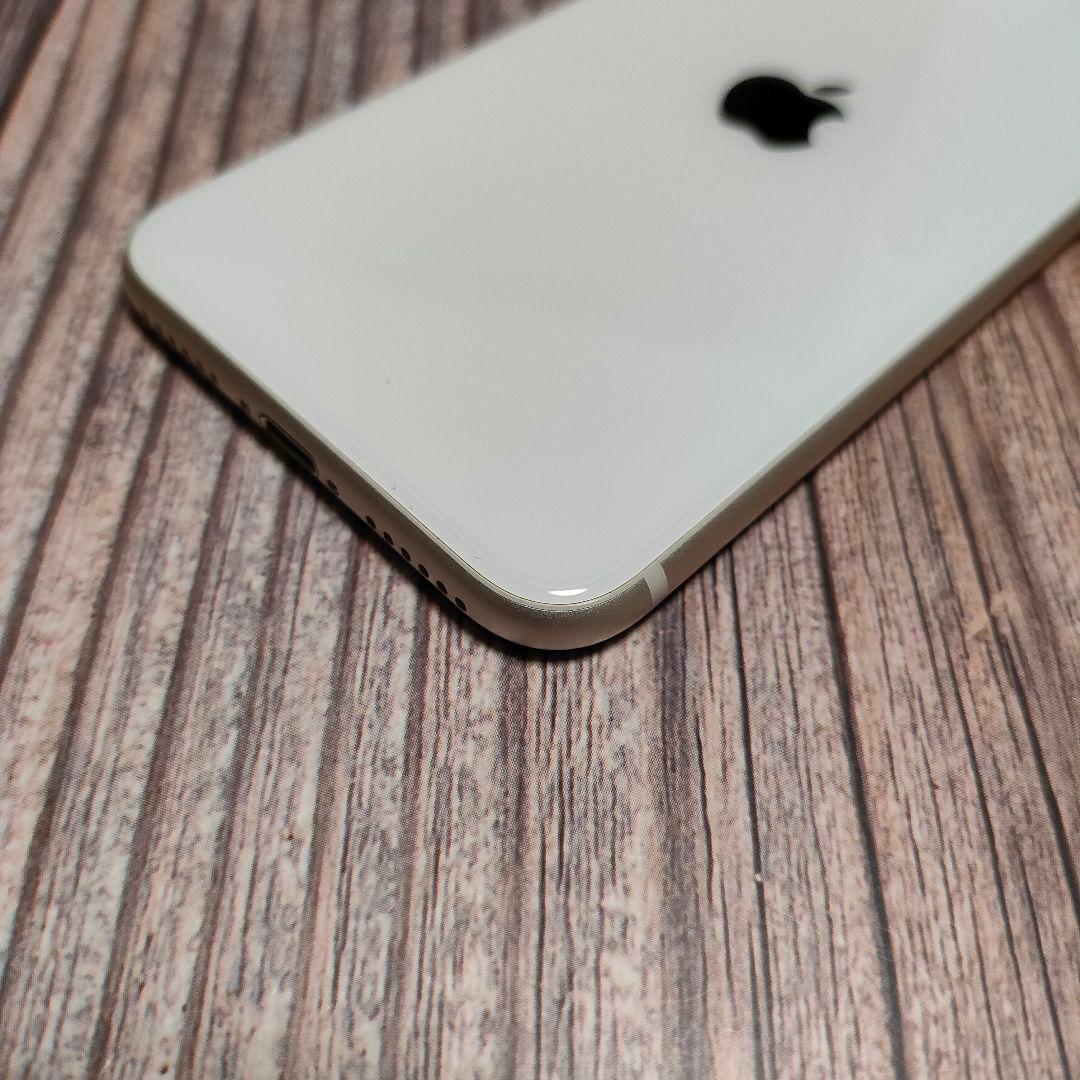 apple iPhone SE 第3世代 64GB 美品 バッテリー88%