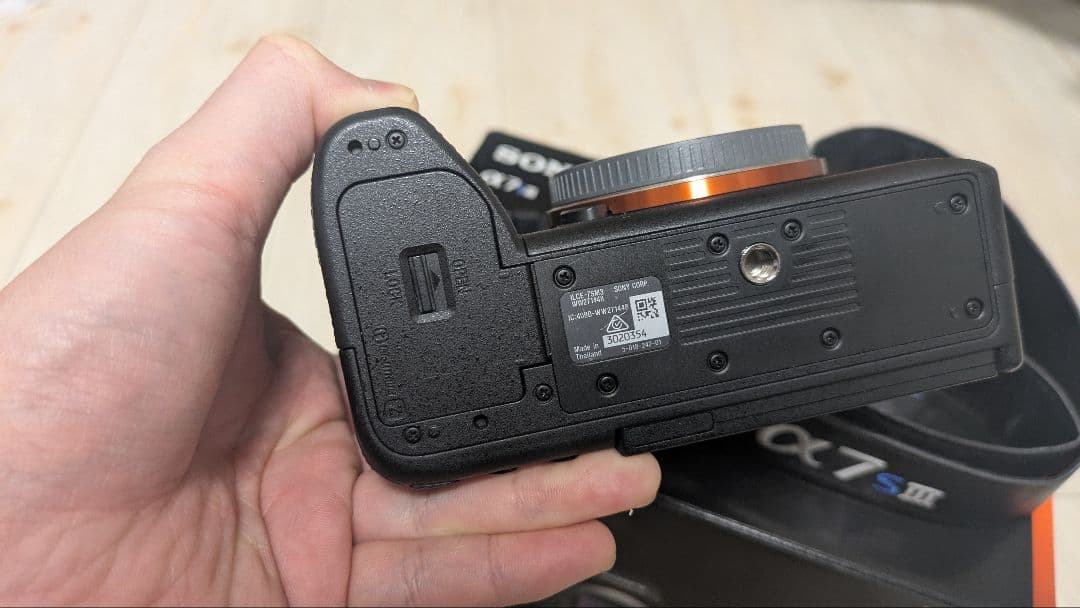 SONY α7sⅲ 箱付き美品 モニターカバー付き
