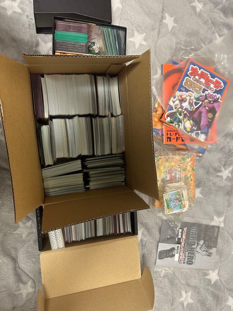 任天堂　カードヒーロー　引退品