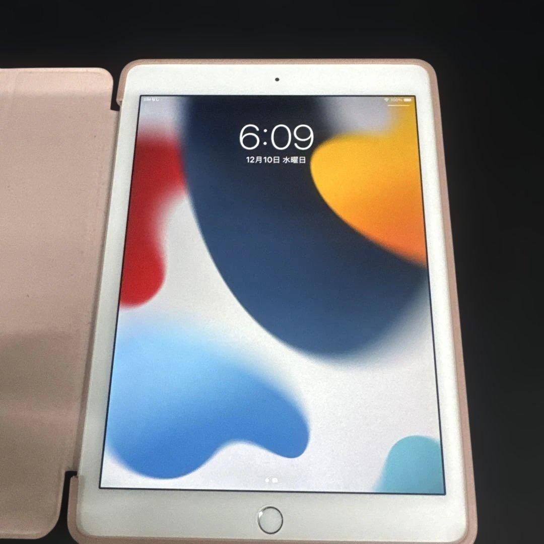iPad本体 Apple iPad Air 2 (MGH72J/A) 16GB