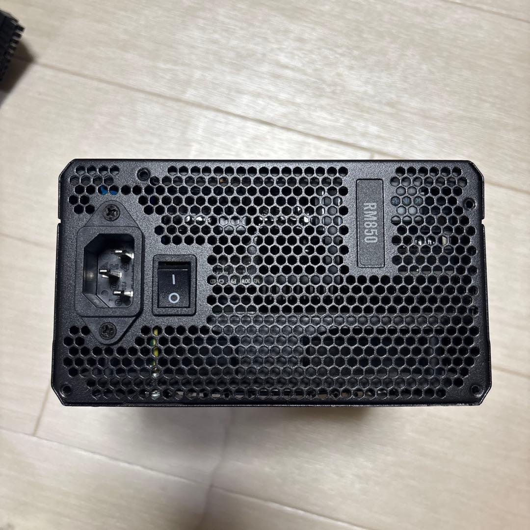 Corsair RM850 850W ATX電源ユニット