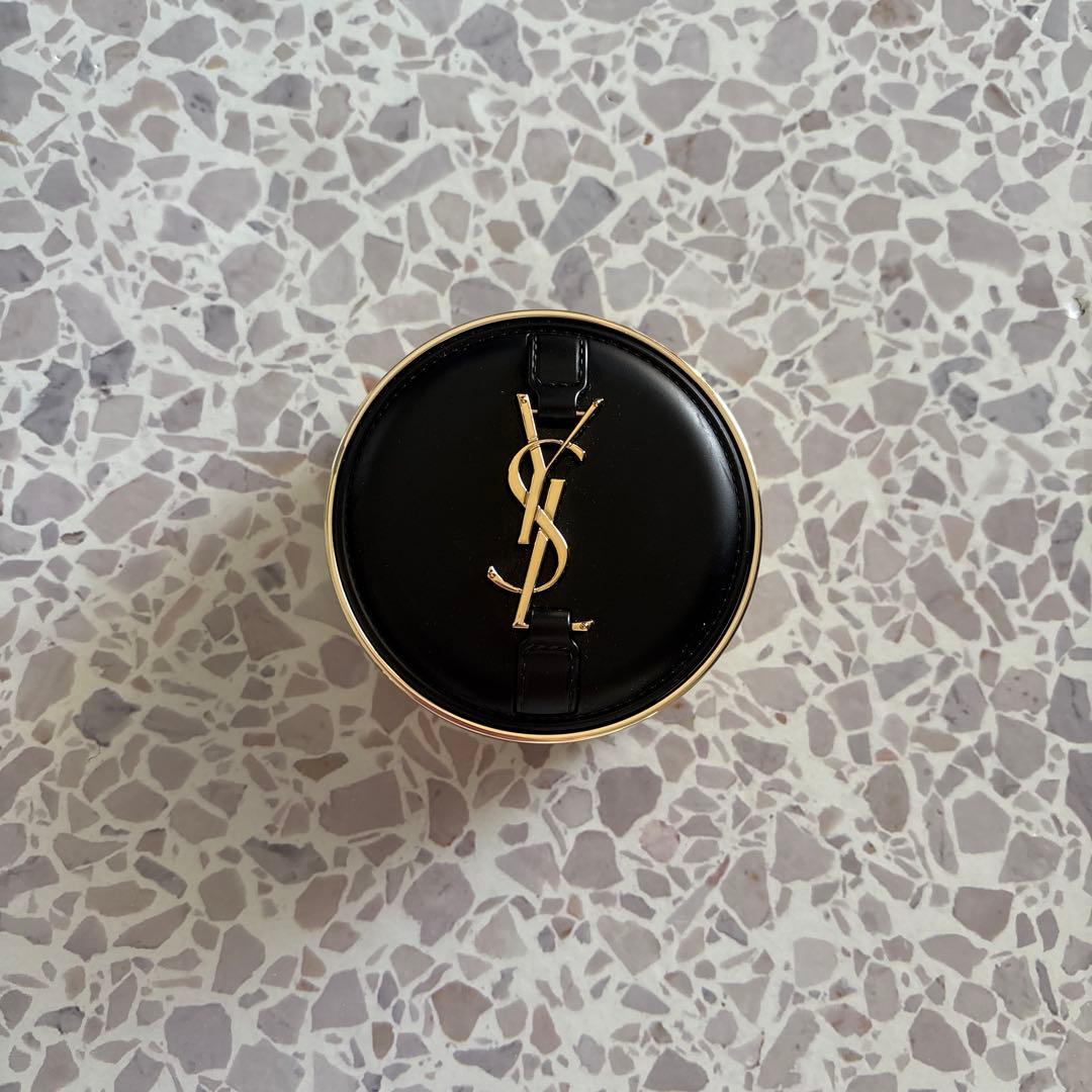 【新品】YSL クッションファンデーション　アンクルドポールクッションN
