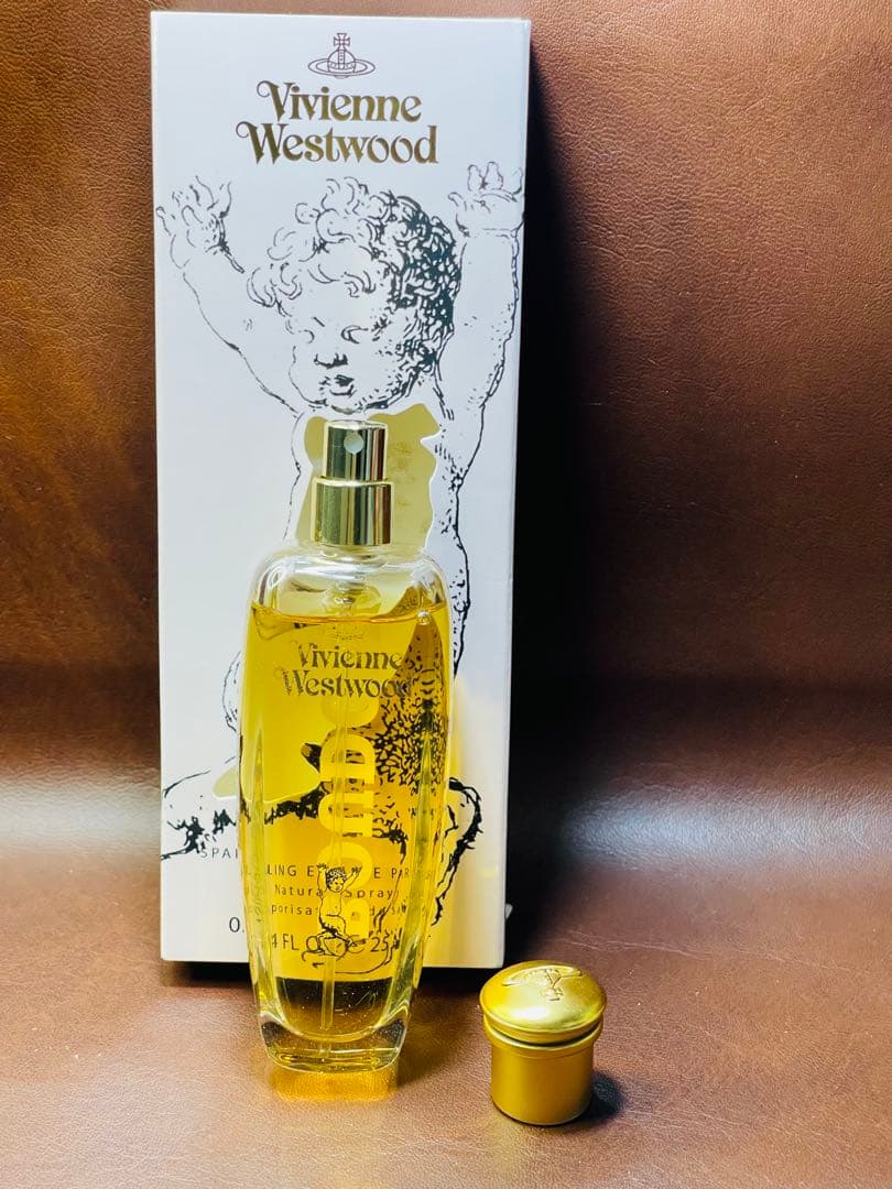 ほぼ未使用 ヴィヴィアンウエストウッド ブドワール スパークリング 25ml