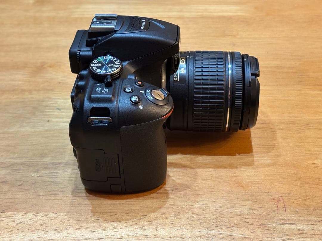 Nikon D5300 デジタル一眼レフカメラ 本体