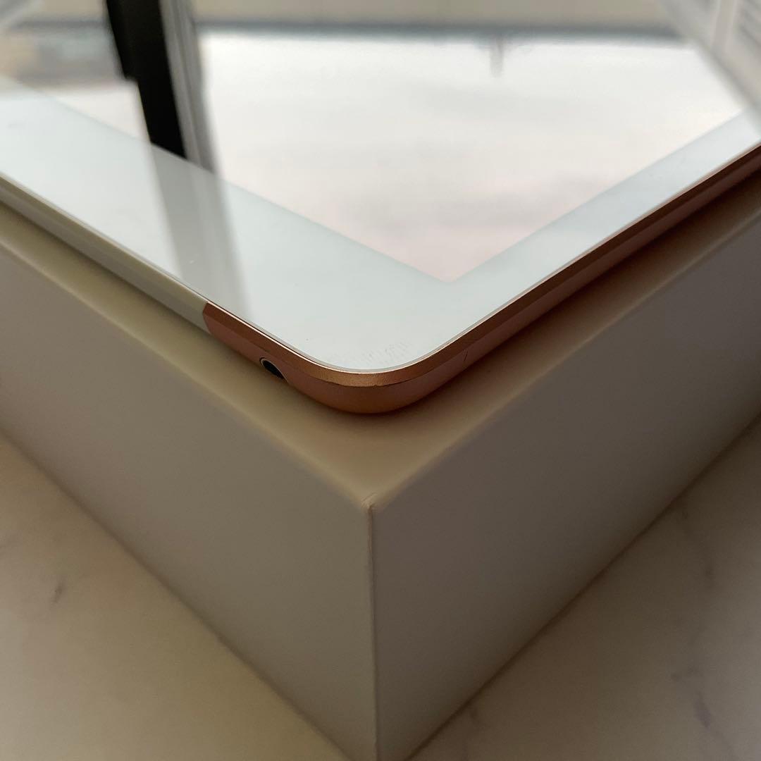 【激安特価‼︎】iPad 第7世代 Wi-Fi Cellular 32GB