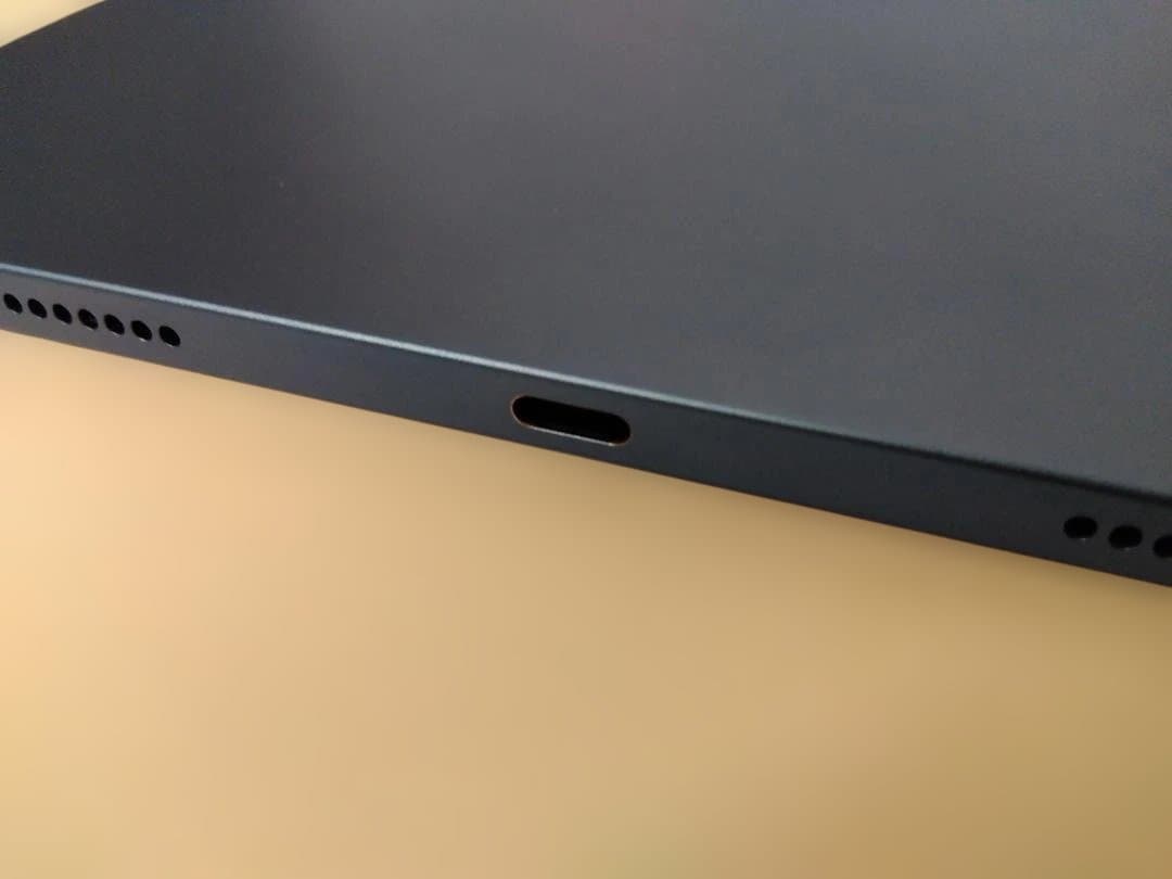 Apple iPad（A16）128GB Wi-Fiモデル（ブルー）