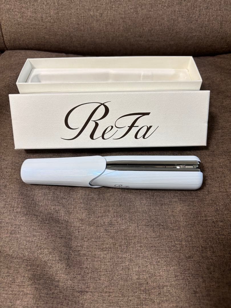 ReFa フィンガーアイロン ホワイト 箱付き