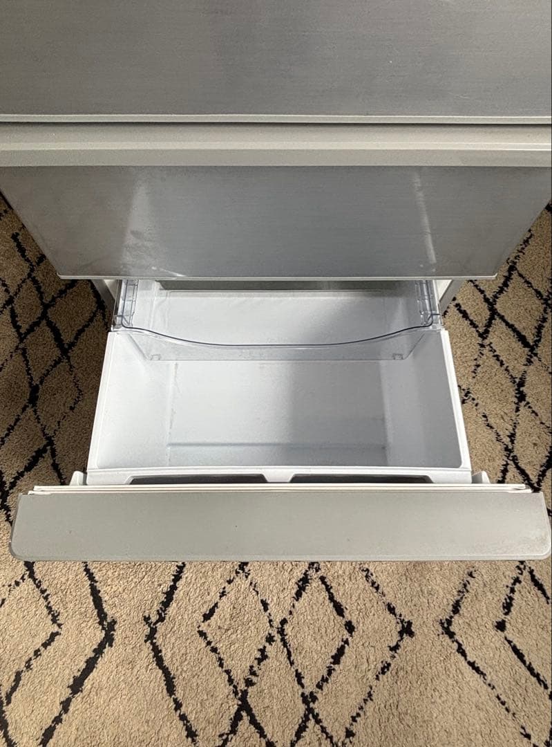 AQUA 冷蔵庫　AQR-36G(S) R-161