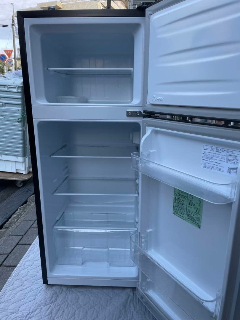 エリア内配送設置無料！ハイセンス・ノンフロン冷凍冷蔵庫120L【2022年製】