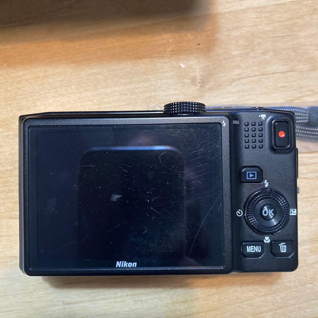 Nikon COOLPIX S8200 ジャンク