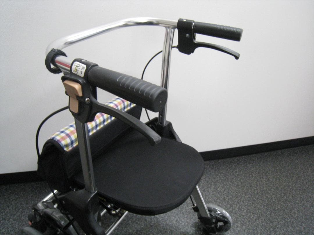 テイコブリトルハイ　HS05　チェックブルー 幸和製作所 歩行器 ④