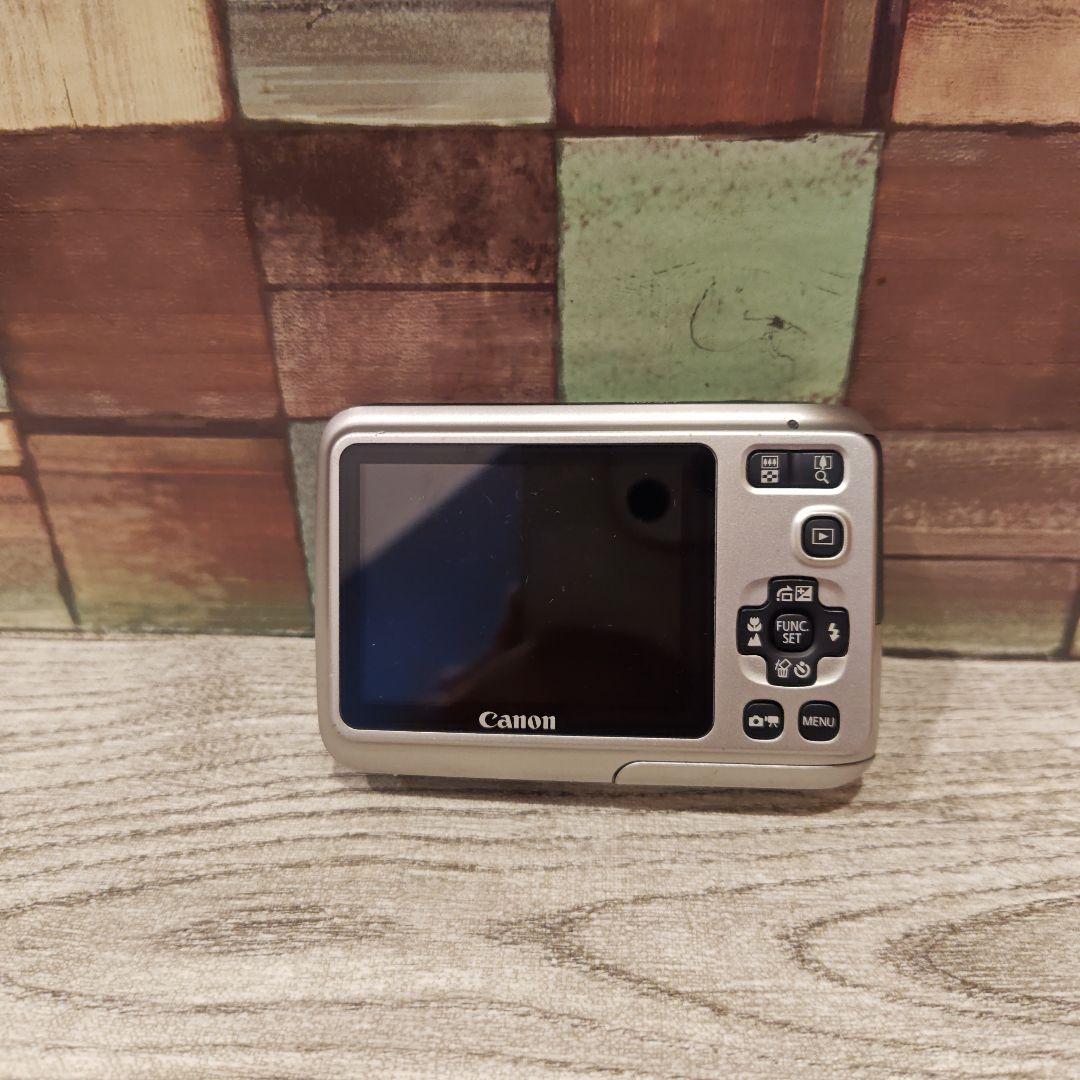 Canon PowerShot A495 デジタルカメラ(電池で通電のみ確認)