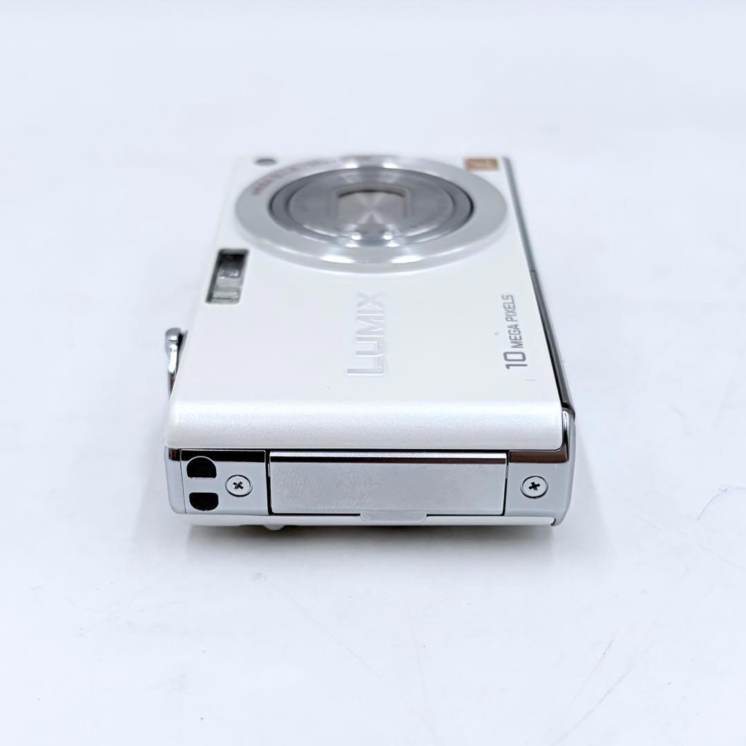 パナソニック LUMIX DMC-FX35 ホワイト コンデジ　デジカメ