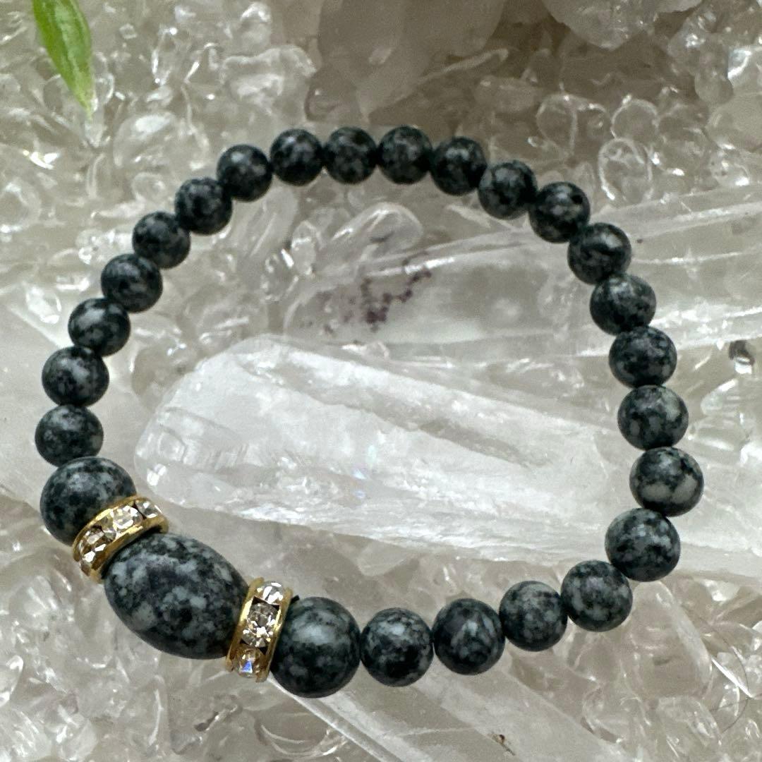 【遠野霊 】オーバルアクセントの癒しデザイン 8mm×6mm×オーバル　高波動