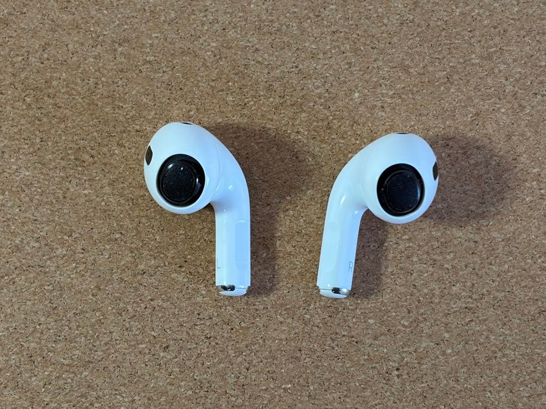AirPods Pro 第2世代 USB-C 純正 美品 動作OK 箱付