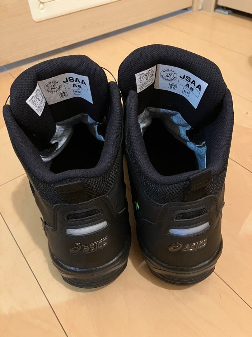 ASICS GORE-TEX 安全靴 ブラック アシックス　CP604