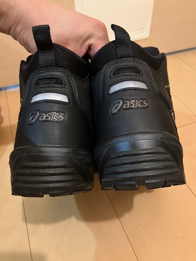 ASICS GORE-TEX 安全靴 ブラック アシックス　CP604