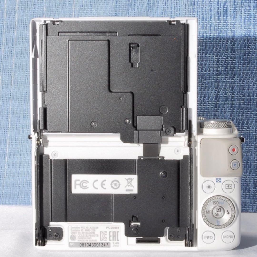 ✨訳あり✨Canon EOS M3 ホワイト❤️2420万画素！Wi-Fiモデル