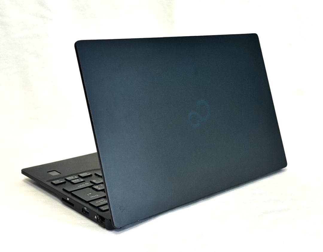 美品 LIFEBOOK U9312K 2022年製 薄型 LTE i5 12世代